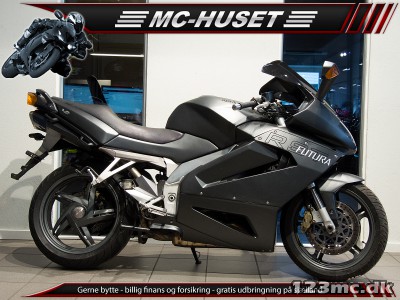 Aprilia RST 1000 Futura