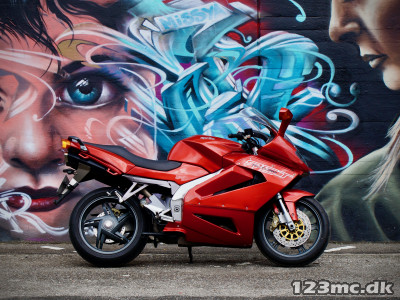 Aprilia RST 1000 Futura