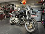 2001 Ducati Monster 900