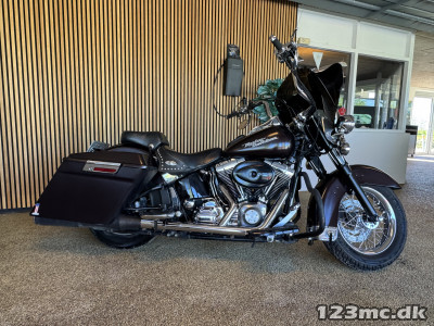 Harley-Davidson FLSTC Heritage Softail Classic