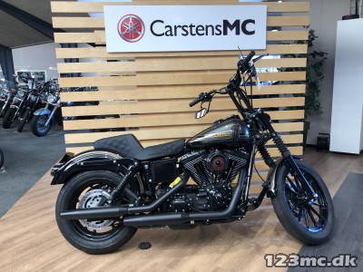 Harley-Davidson FXD Dyna Super Glide