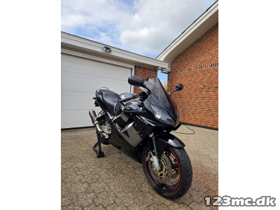 Honda CBR 600 F F4i