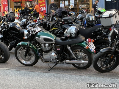 Triumph Bonneville 790 ccm