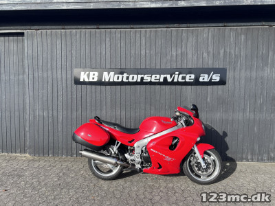 Triumph Sprint ST 955i