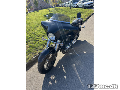 Yamaha XVS 1100 Drag Star Classic