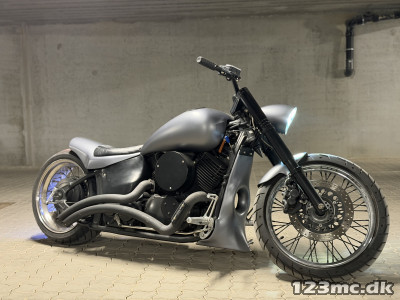 Yamaha XVS 650 Drag Star
