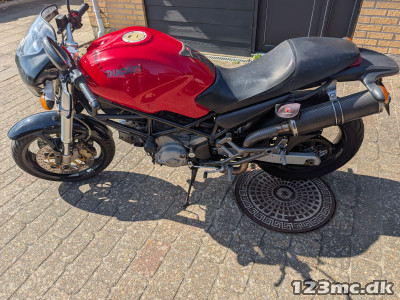Ducati Monster 620 IE