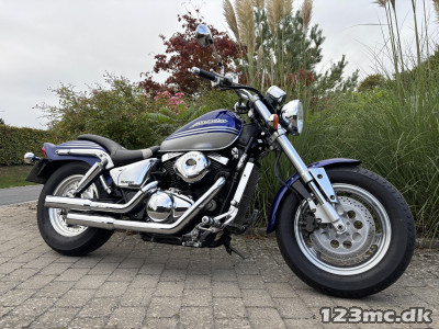 Suzuki VZ 800 Marauder Suzuki VZ 800 Marauder