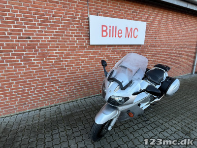 Yamaha FJR 1300