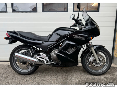 Yamaha XJ 600 S/N Yamaha XJ 600 S/N