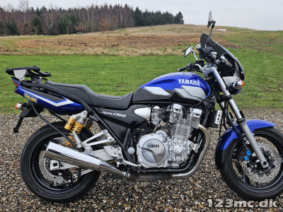 Yamaha XJR 1300