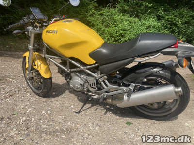 Ducati Monster 620