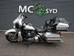 2003 Harley-Davidson FLHTCUI Electra Glide Ultra Classic 2003 Harley-Davidson FLHTCUI Electra Glide Ultra Classic