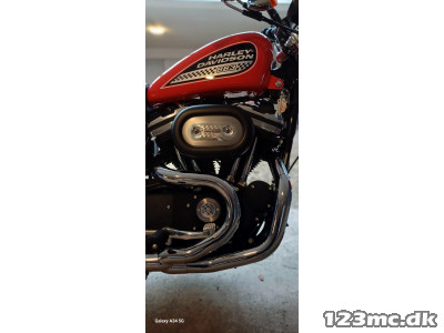Harley-Davidson XL883R