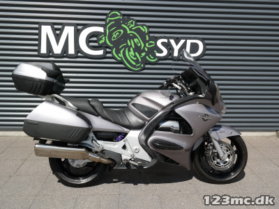Honda ST 1300 Pan European MC-SYD       BYTTER GERNE