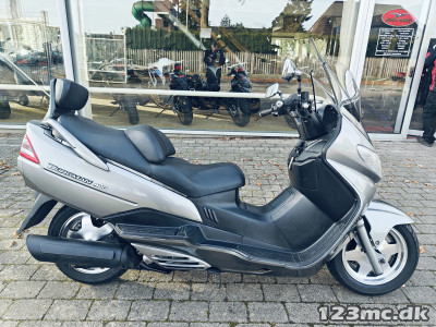 Suzuki AN 400 Burgman