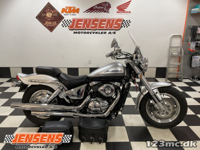 Suzuki VZ 800 Marauder