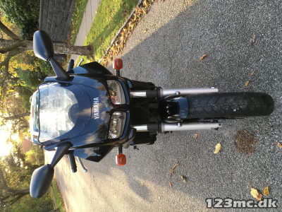 Yamaha FZS 600 Fazer