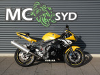 2003 Yamaha YZF R6 2003 Yamaha YZF R6