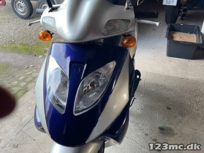 Yinxiang 125 scooter Scooter 125