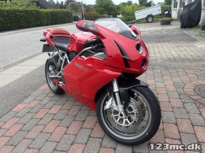 Ducati 749