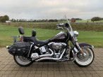 2004 Harley-Davidson FLHC Heritage Classic