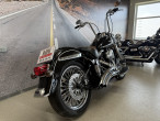 2004 Harley-Davidson FLSTC Heritage Softail Classic
