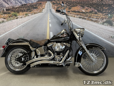 Harley-Davidson FLSTC Heritage Softail Classic