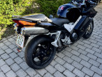 2004 Honda VFR 800 F