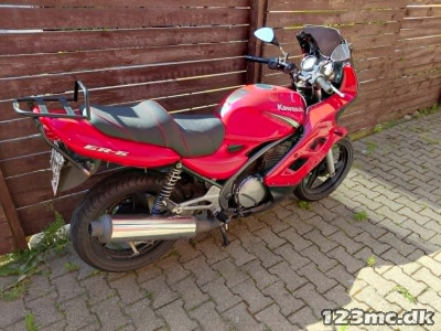 Kawasaki ER-5