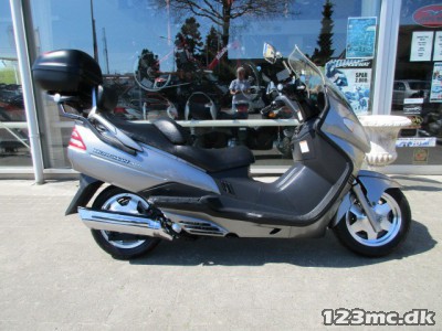 Suzuki AN 400 Burgman