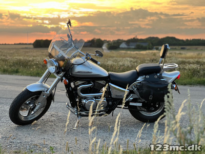 Suzuki VZ 800 Marauder