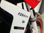 2004 Yamaha FZS 600 Fazer