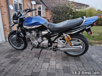 Yamaha XJR 1300