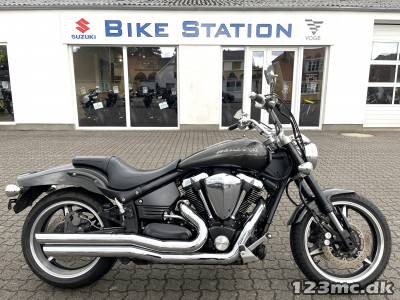 Yamaha XV 1700 Road Star