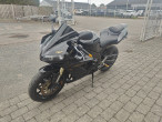 2004 Yamaha YZF R1