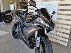 2004 Yamaha YZF R1