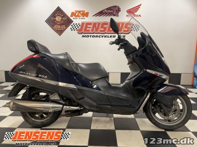 Aprilia Atlantic 500