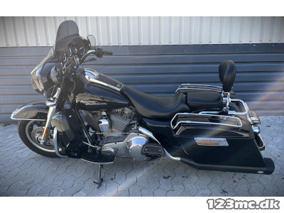 Harley-Davidson FLH Electra Glide Classic