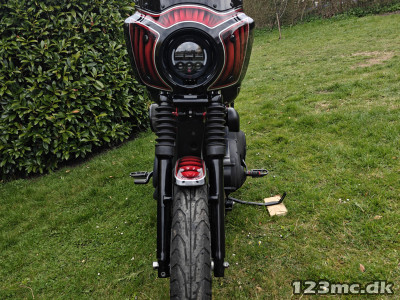 Harley-Davidson FXD Dyna Super Glide