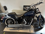 2005 Harley-Davidson FXSTI Softail Standard 2005 Harley-Davidson FXSTI Softail Standard