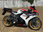 2005 Honda CBR 1000 RR Fireblade 2005 Honda CBR 1000 RR Fireblade
