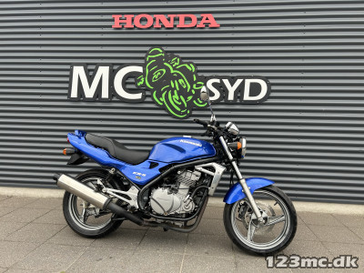 Kawasaki ER-5