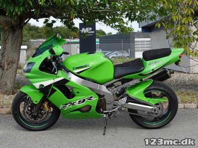 Kawasaki ZX9R