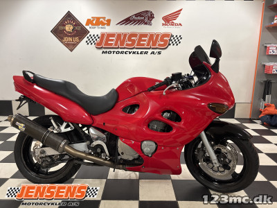 Suzuki GSX 600 F