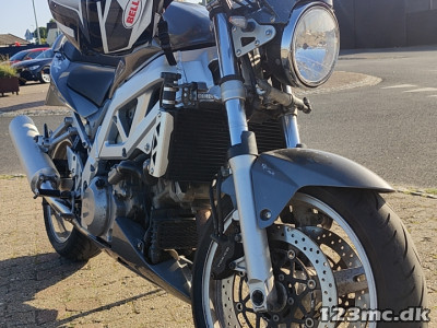 Suzuki SV 1000