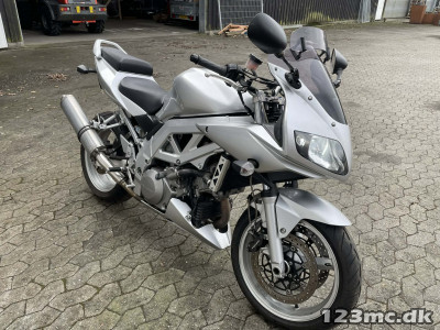 Suzuki SV 1000 S