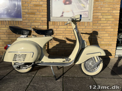 Vespa GL 150 Grand Luxe