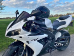2005 Yamaha YZF R1