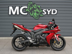 2005 Yamaha YZF R1 2005 Yamaha YZF R1
